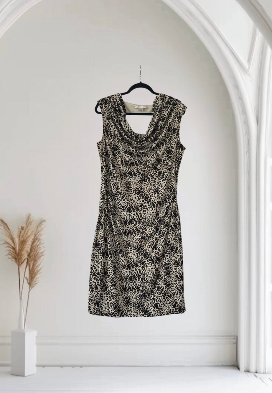 Larry Levine Animal Print Dress Sleeveless Knee Lenght Size Large